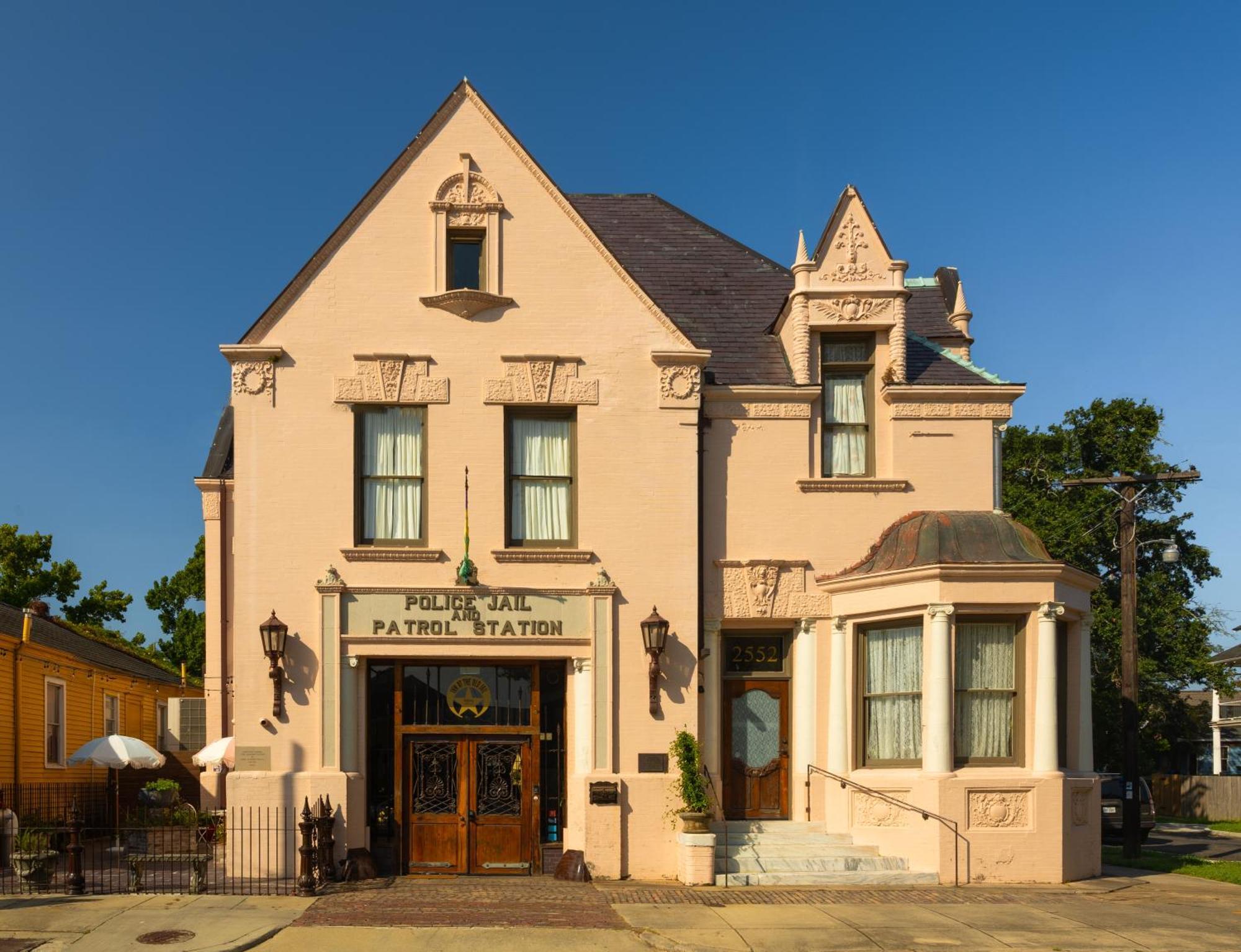 Inn At The Old Jail New Orleans Exterior photo